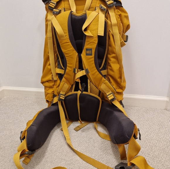 MEC Ibex 65l - Picture 3 of 4
